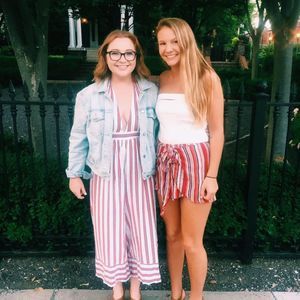 Meet your Posher, Madeline